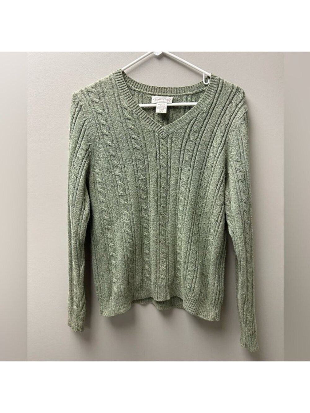 Northern‎ Reflections Vintage Women’s Green V Neck Cable Knit Sweater